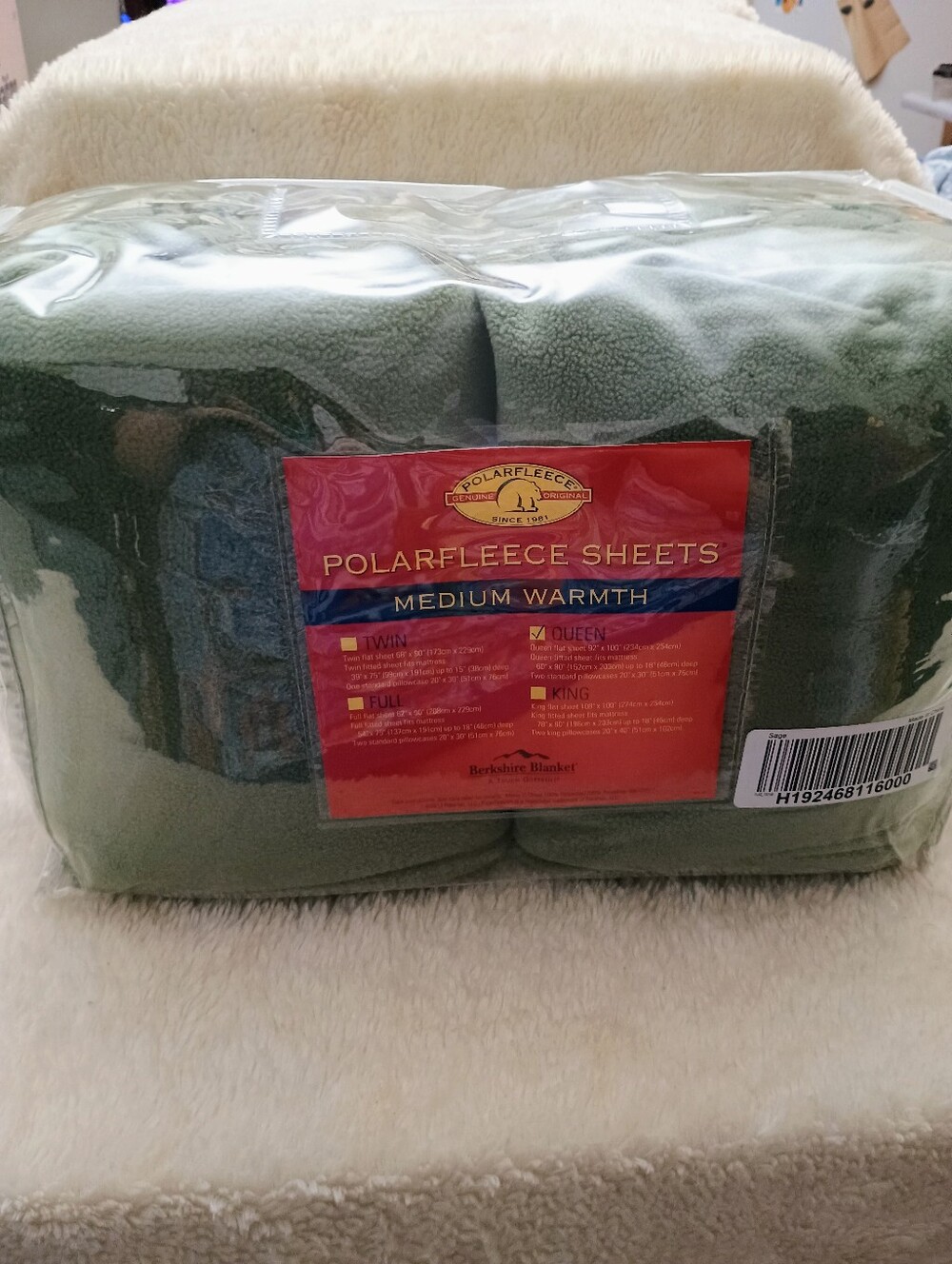 NWT Berkshire Blanket Polarfleece Queen Sheet Set - Sage Green